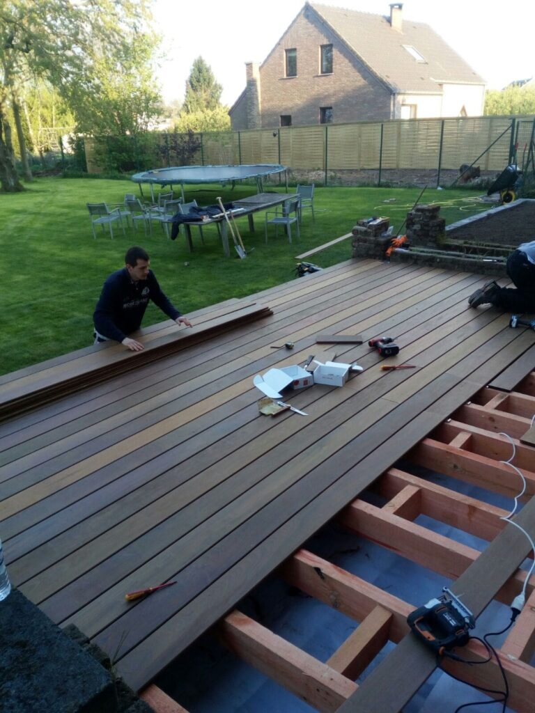 Aménagement de jardin et terrasse à Bruxelles – rénovation et travaux extérieurs par Goldmann.EU