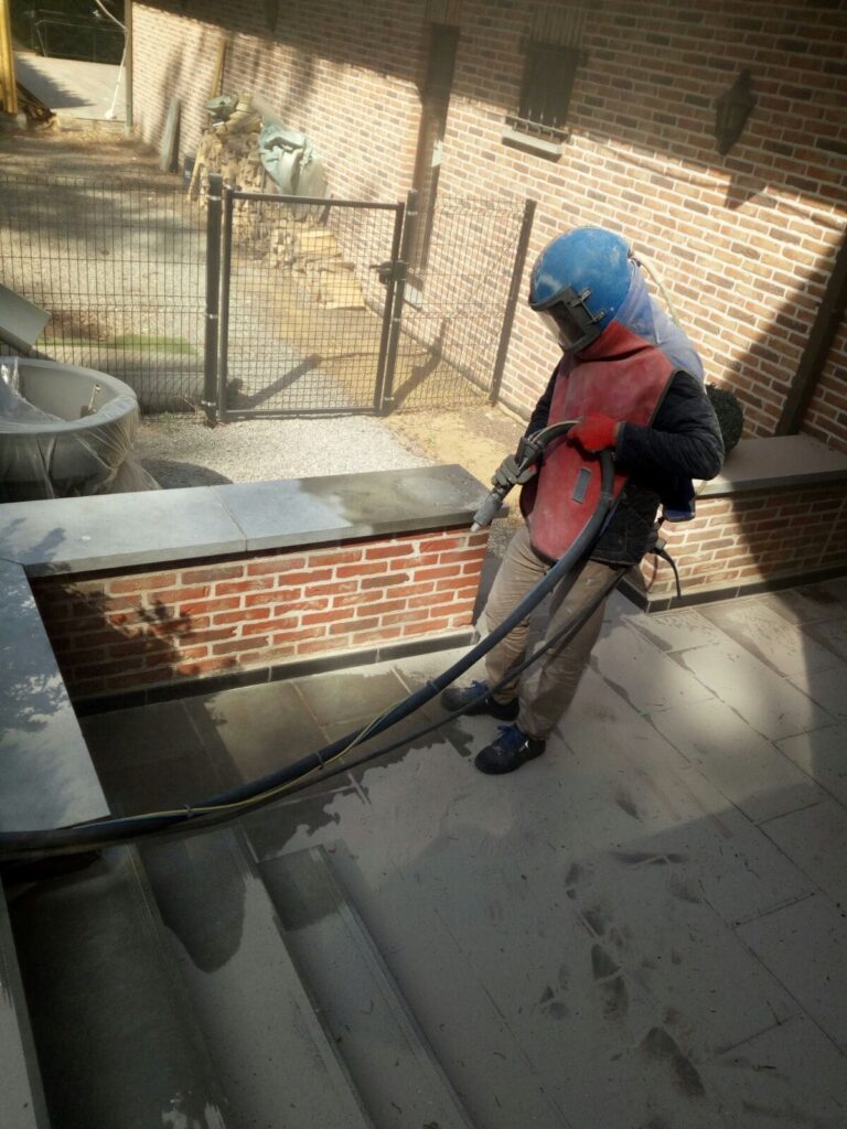 Aménagement de jardin et terrasse à Bruxelles – rénovation et travaux extérieurs par Goldmann.EU