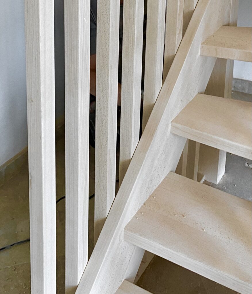 Pose de Velux et escalier à Bruxelles – fenêtre de toit, installation et rénovation par Goldmann.EU