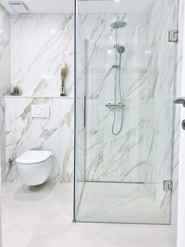 Carreleur à Bruxelles – pose de carrelage sol et mur, salle de bain et rénovation par Goldmann.EU