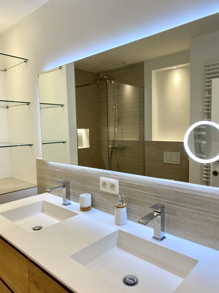 Rénovation salle de bain à Bruxelles – douche italienne, carrelage et installation sanitaire par Goldmann.EU