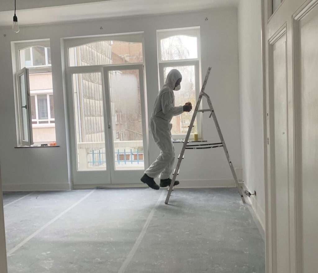 Peintre à Bruxelles – travaux de peinture intérieure, murs et plafonds par Goldmann.EU