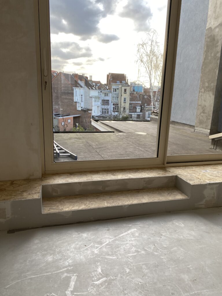Peintre à Bruxelles – travaux de peinture intérieure, murs et plafonds par Goldmann.EU