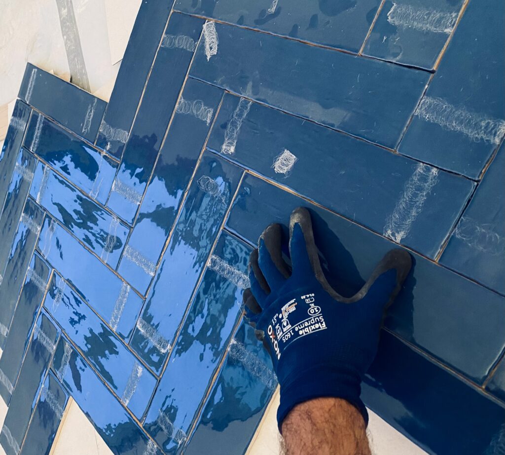 Rénovation salle de bain à Bruxelles – douche italienne, carrelage et installation sanitaire par Goldmann.EU