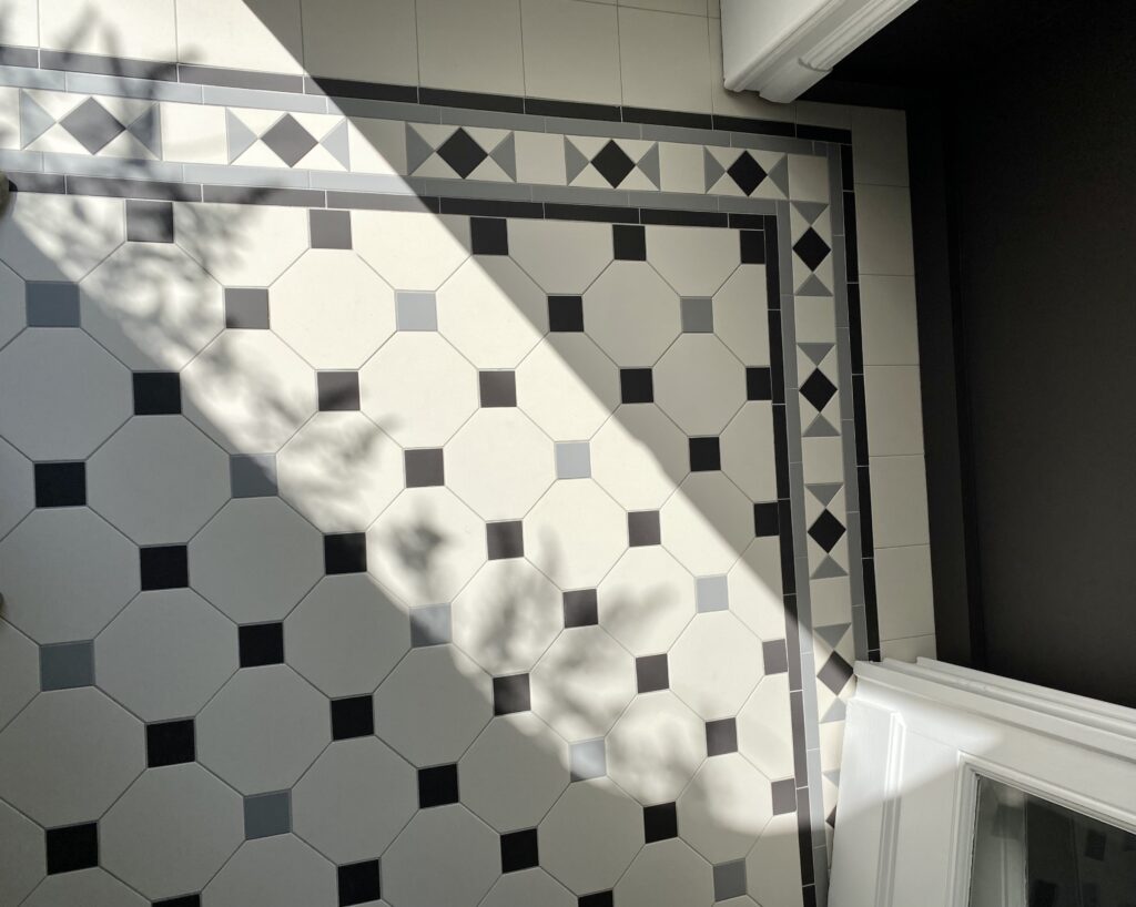 Carreleur à Bruxelles – pose de carrelage sol et mur, salle de bain et rénovation par Goldmann.EU