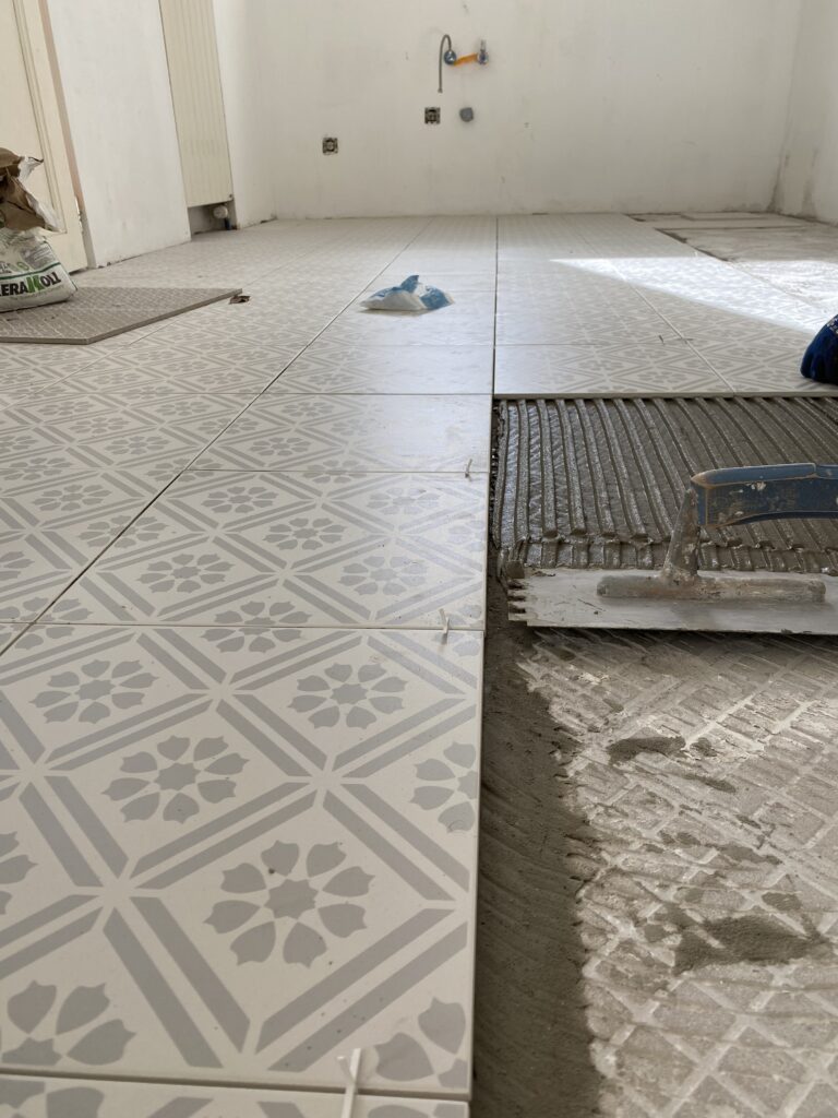 Carreleur à Bruxelles – pose de carrelage sol et mur, salle de bain et rénovation par Goldmann.EU