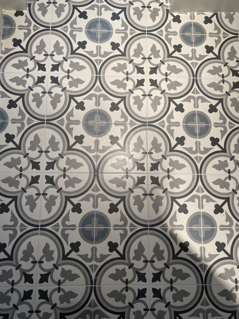 Carreleur à Bruxelles – pose de carrelage sol et mur, salle de bain et rénovation par Goldmann.EU