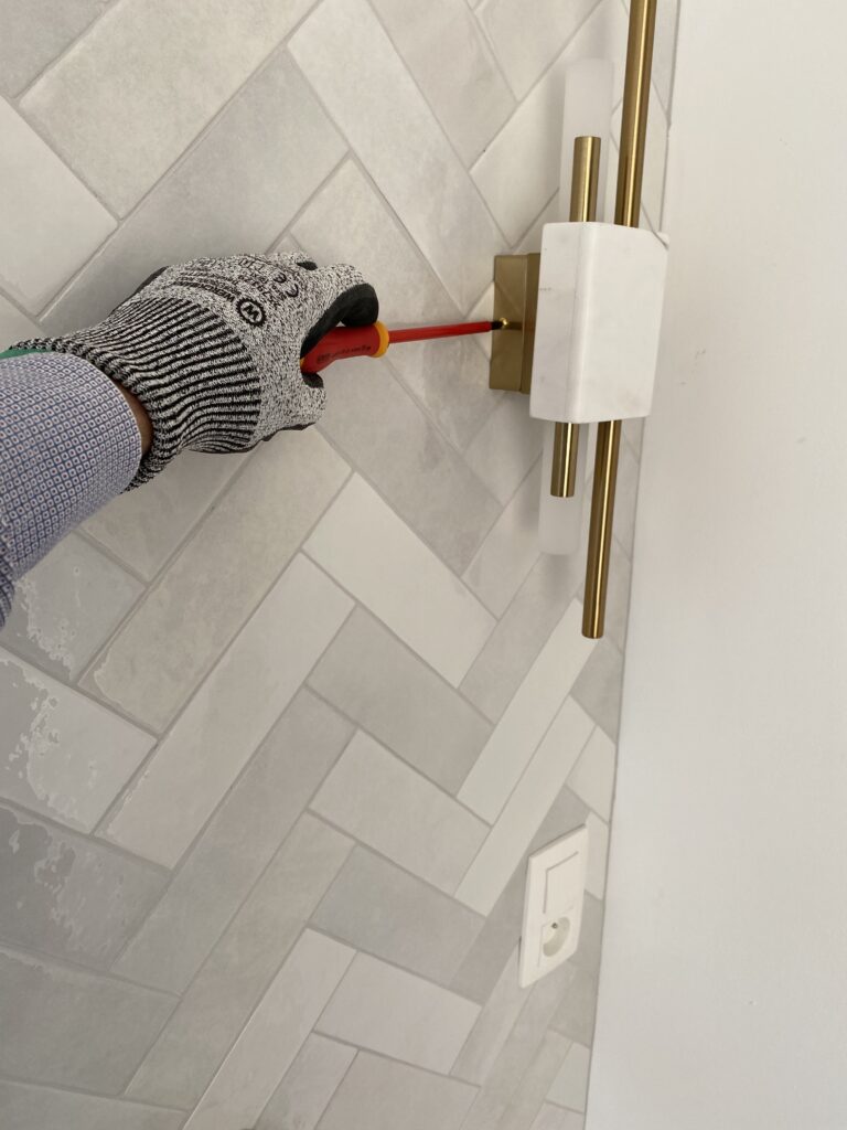 Électricien à Bruxelles – installation, rénovation et mise en conformité électrique RGIE par Goldmann.EU
