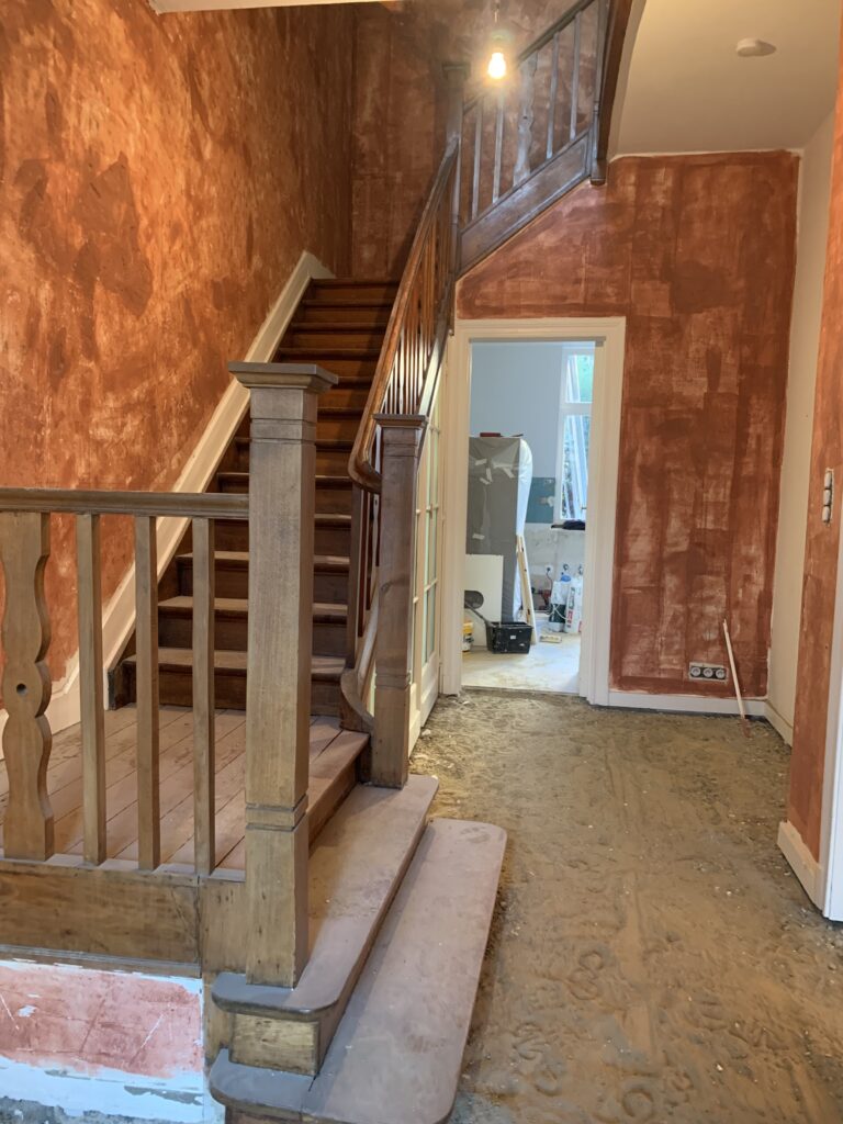 Peintre à Bruxelles – travaux de peinture intérieure, murs et plafonds par Goldmann.EU