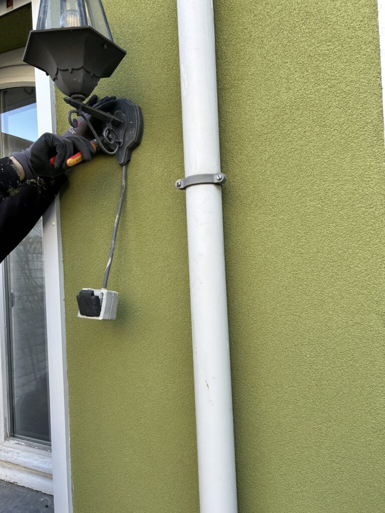 Rénovation de façade à Bruxelles – ravalement, rejointoiement, nettoyage et isolation par Goldmann.EU