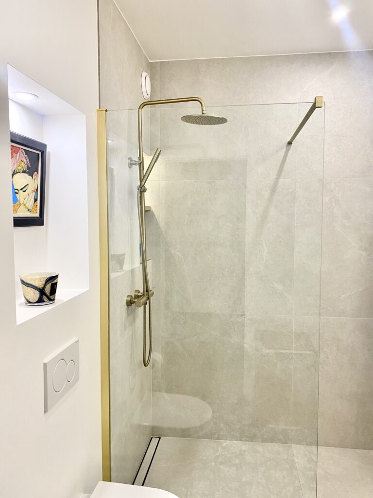 Carreleur à Bruxelles – pose de carrelage sol et mur, salle de bain et rénovation par Goldmann.EU